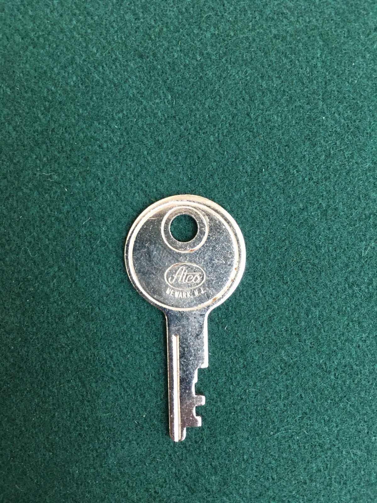 Browning Airways Rifle / Shotgun Case Replacement Nickel Key