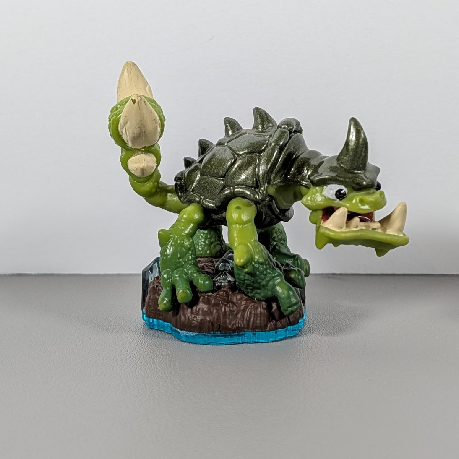 Skylanders Swap Force Figure – Slobber Tooth (Blue Base)