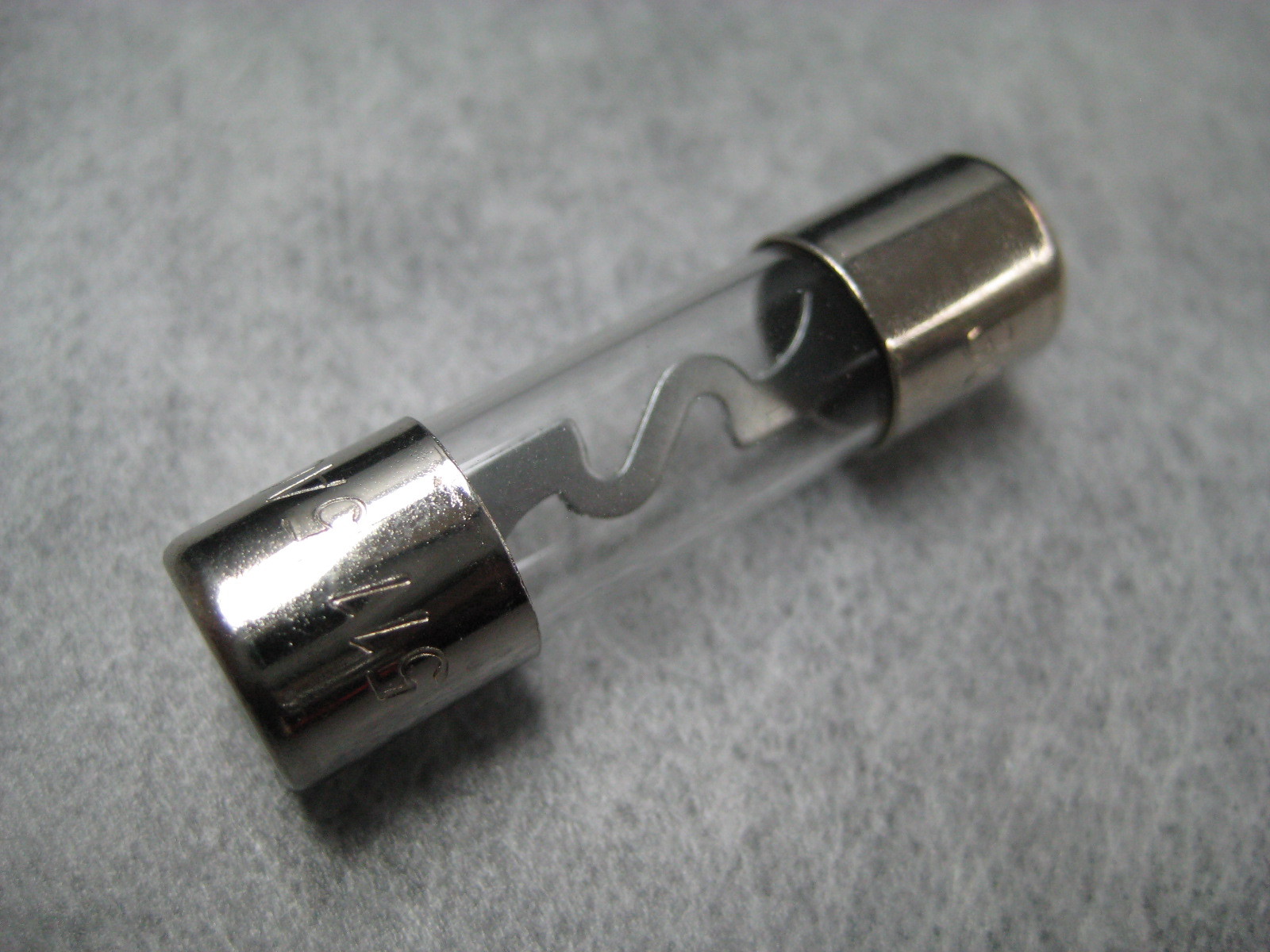 AGU30 30amp Glass Fuse 32V 13/32"x1-1/2" Littelfuse - One Piece - Ships Fast!
