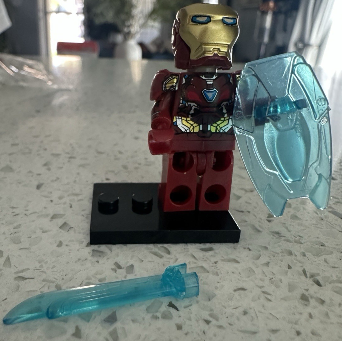 LEGO Iron Man Minifigure - Shield Sword Marvel Avengers Tony Stark