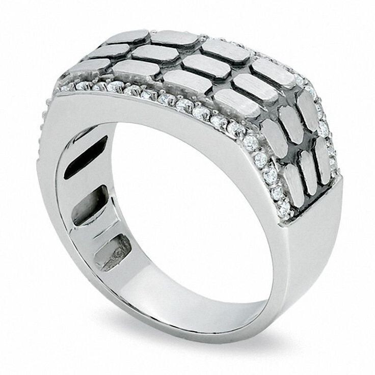 Fantastic Brick Design 0.40CT Round Cut Simulated Sapphire Men's Engagement Ring