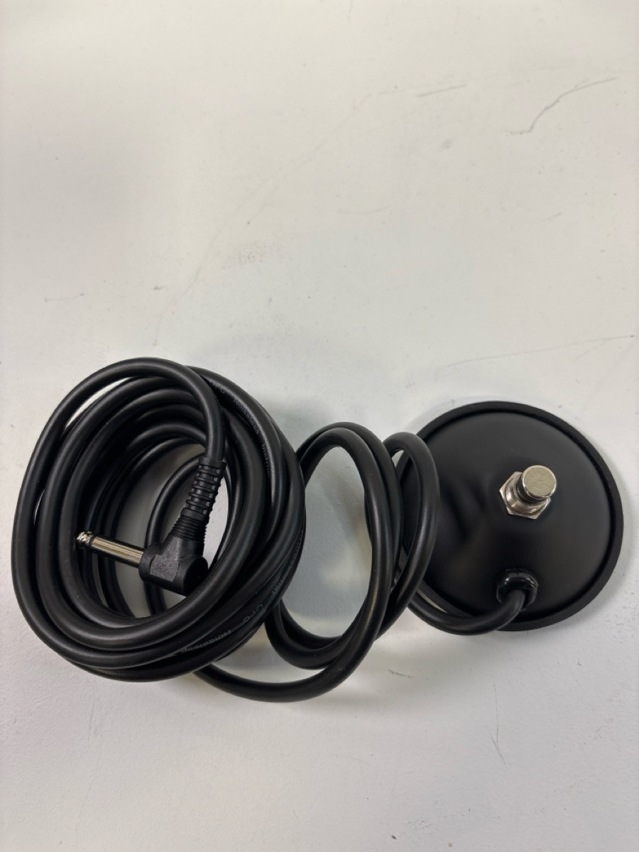 VHT AMPLIFICATION FOOTSWITCH (P15026445)