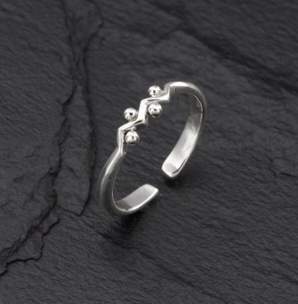 Beautiful Women's Solid Metal Thin Adjustable Toe Ring White Gold Plated Silver