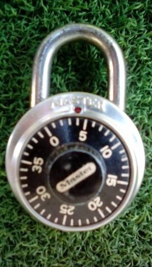 MASTER LOCK STAINLESS STEEL COMBINATION PADLOCK 3 NUMBER PRESET DIAL COMBINATION