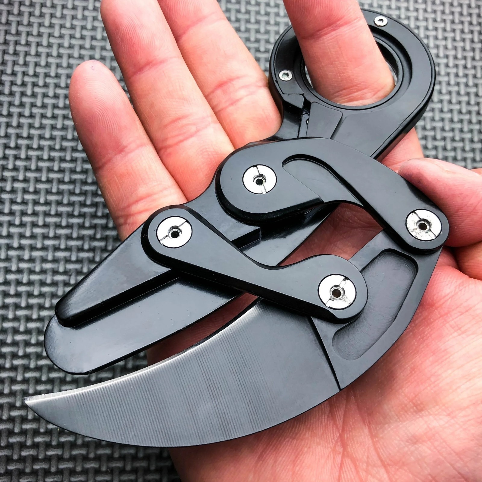 Heavy Duty Steel EDC Multi Tool Outdoor Survival Camping Gadget Gift