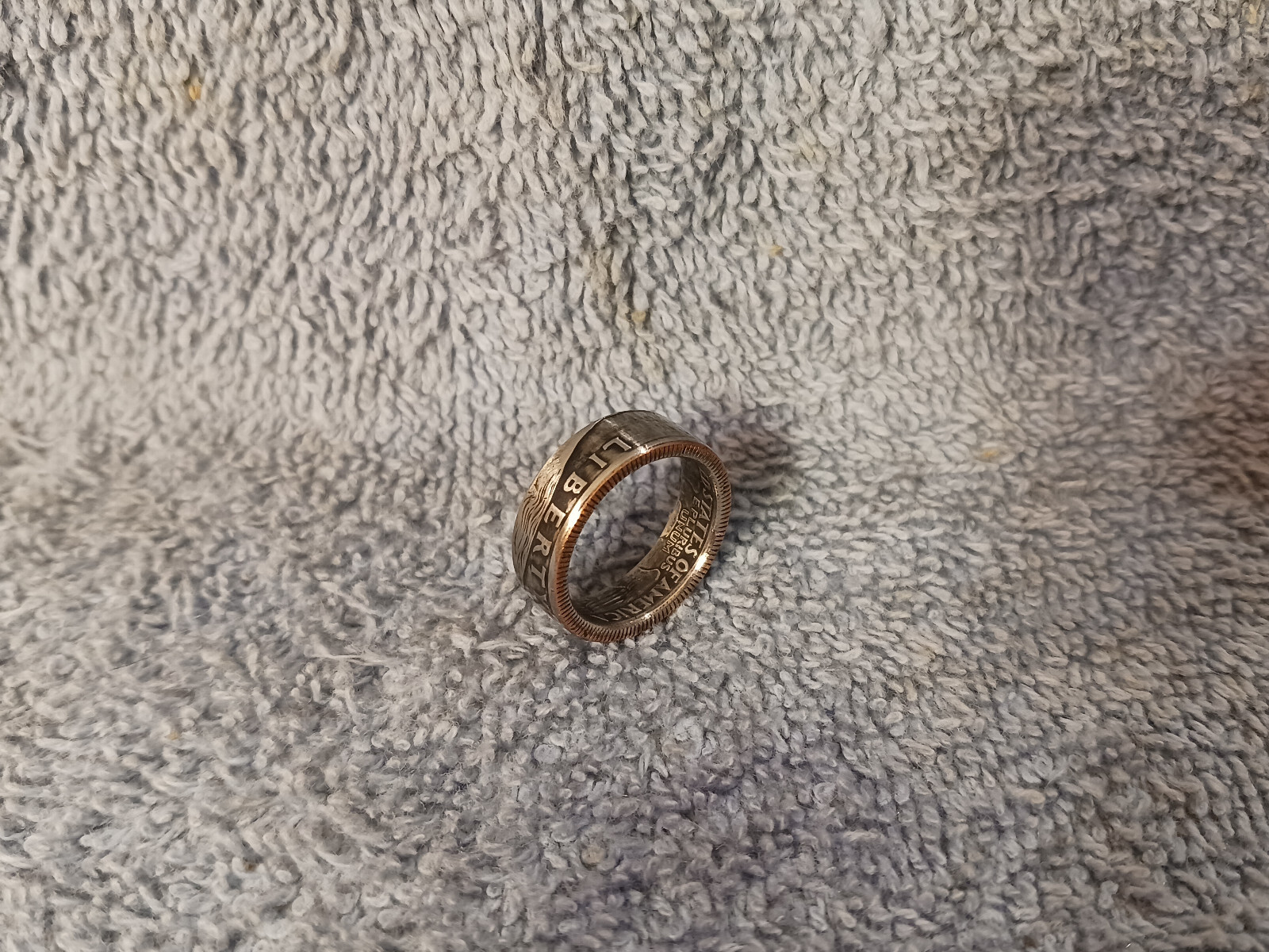 1996 Washington Quarters, coin ring, size 6 (clad)