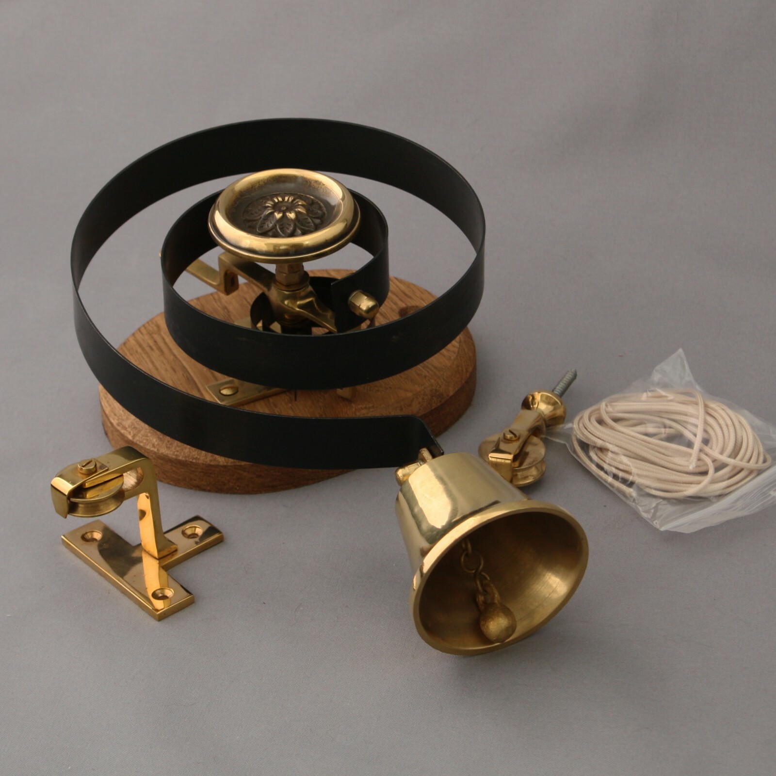Period Victorian Servants/Front Door Bell