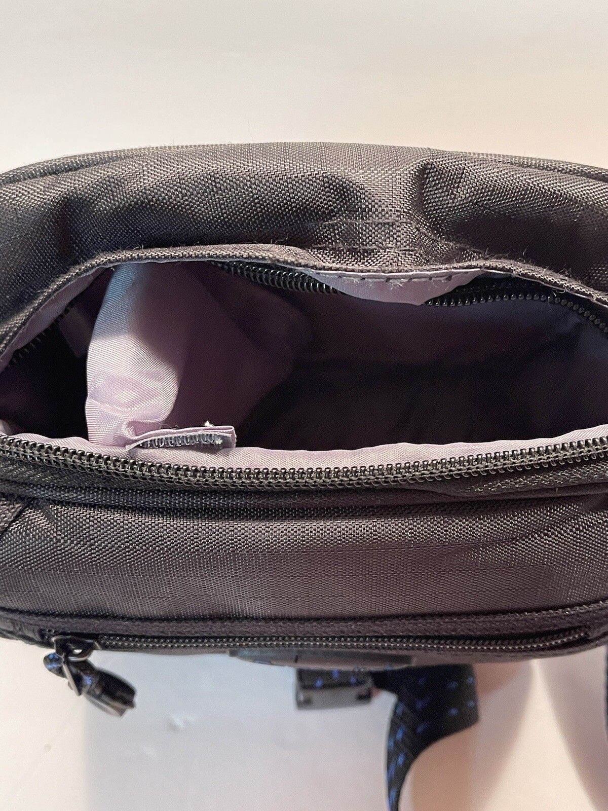 Samsonite Camera Bag Black Adjustable Shoulder Strap Preowned