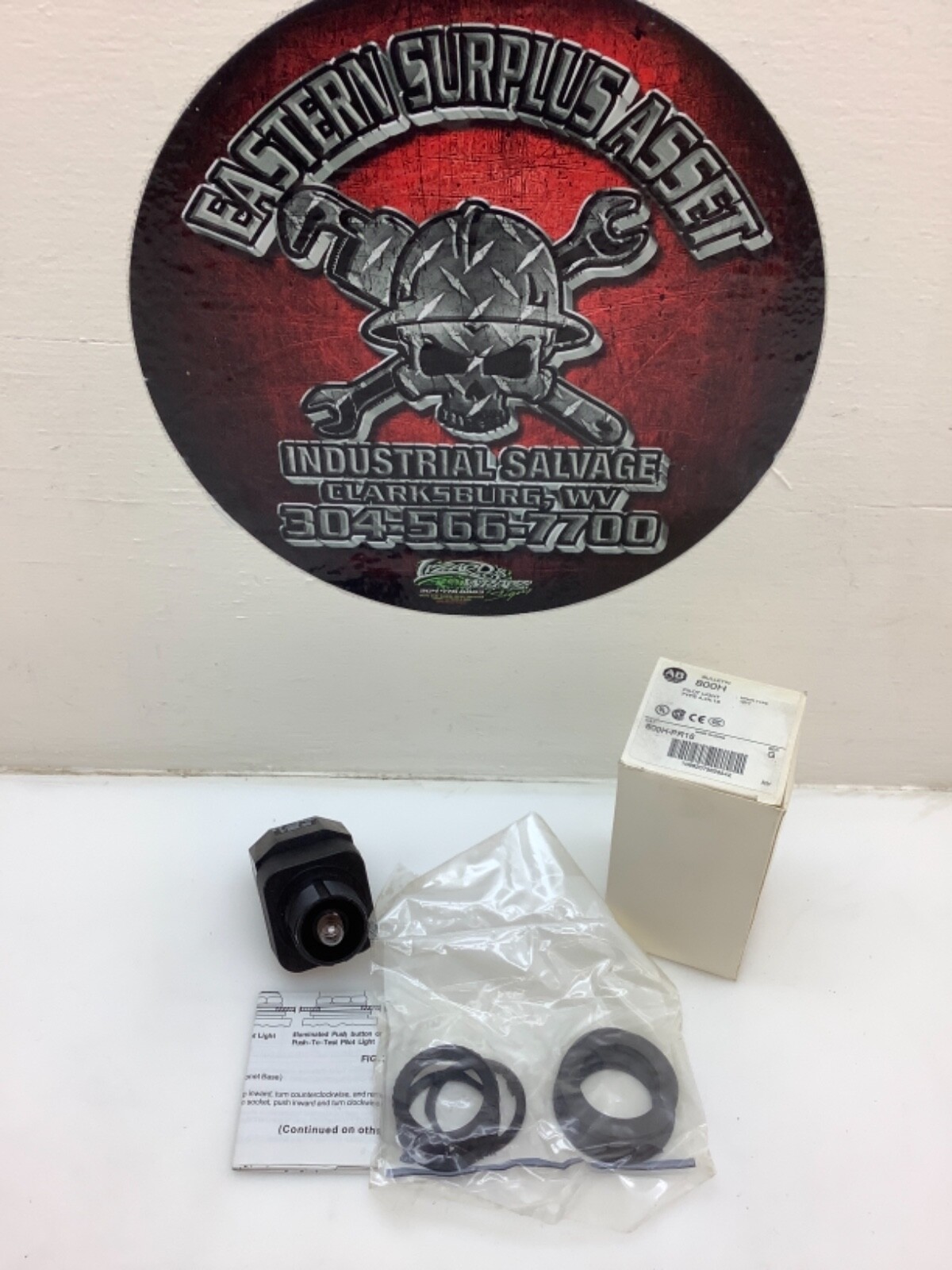 Allen Bradley 800H-PR16 Pilot Light Type 4, 4X, 13 NIB