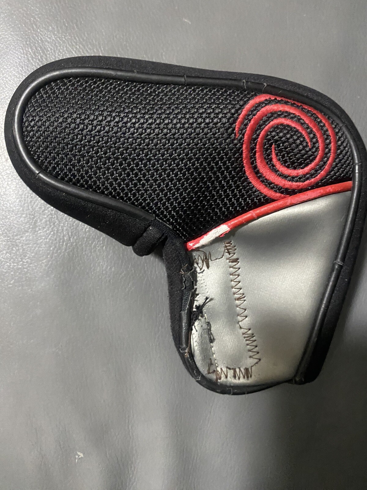 ODYSSEY Blade Headcover -Black Red Silver Slip On Golf Head Cover