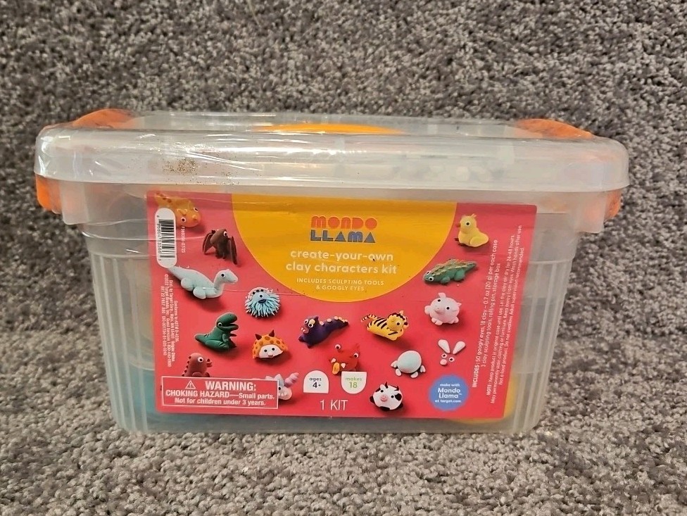 Mondo LLama Clay Character Plastic Bucket Kit- Brand New!