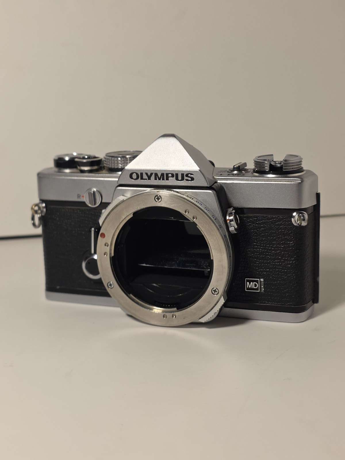 Olympus OM-1, Silver, 35mm Film Camera Body Only (Tested, Read Disc.)