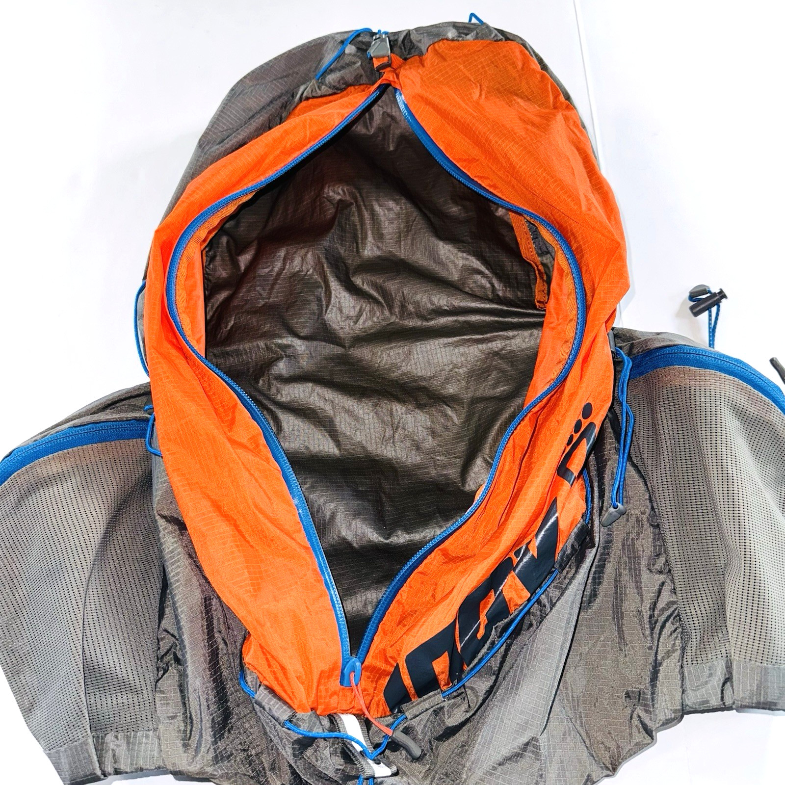 INOV8 Race Elite 24 Lightweight Hydration Pack - Gray & Orange - EUC