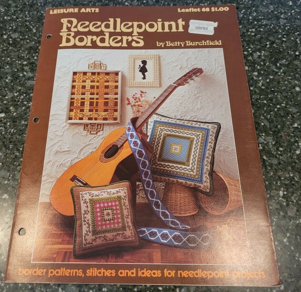 Needlepoint Borders by Betty Burchfield Leisure Arts Leaflet 68