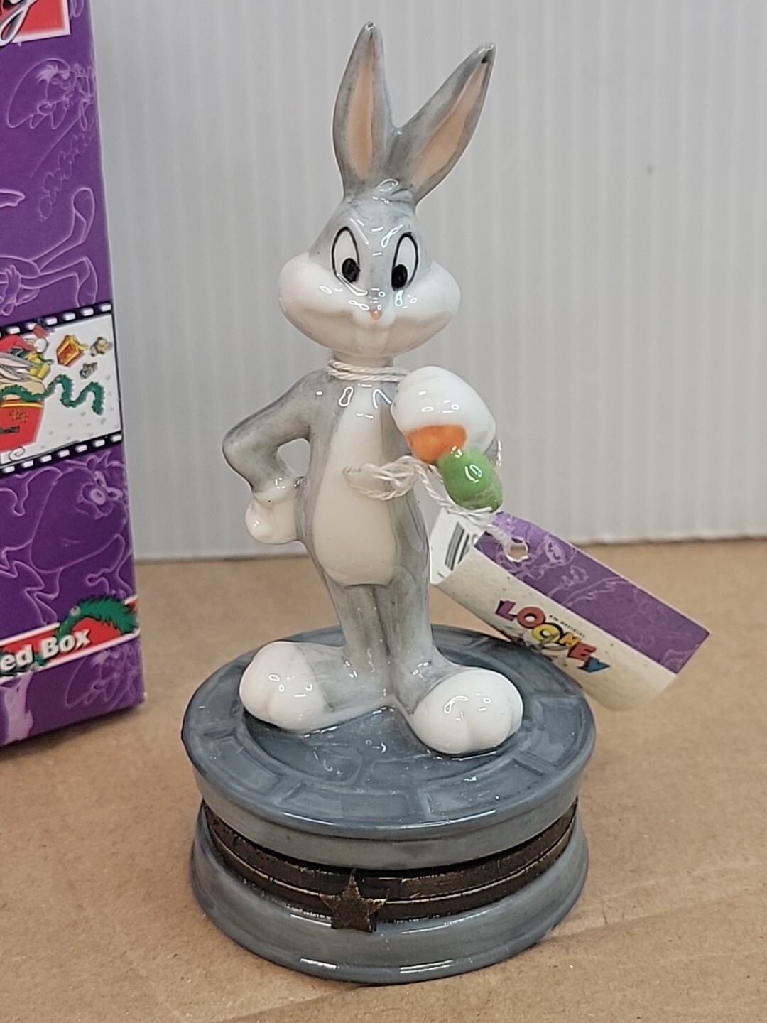 Bugs Bunny Porcelain Hinged Box. (Open Box)