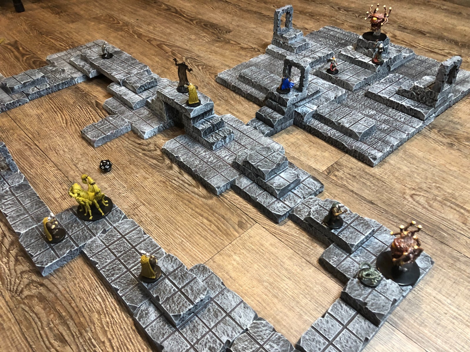 Big Dungeon Tile Modular Set Dungeons & Dragons Pathfinder d&d terrain 28mm