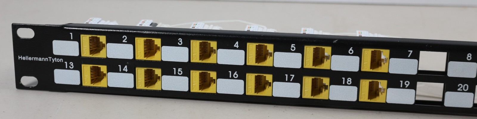 Hellermann Tyton 24 port Keystone Jack Panel w/ 12 Cat 5e Inline Couplers