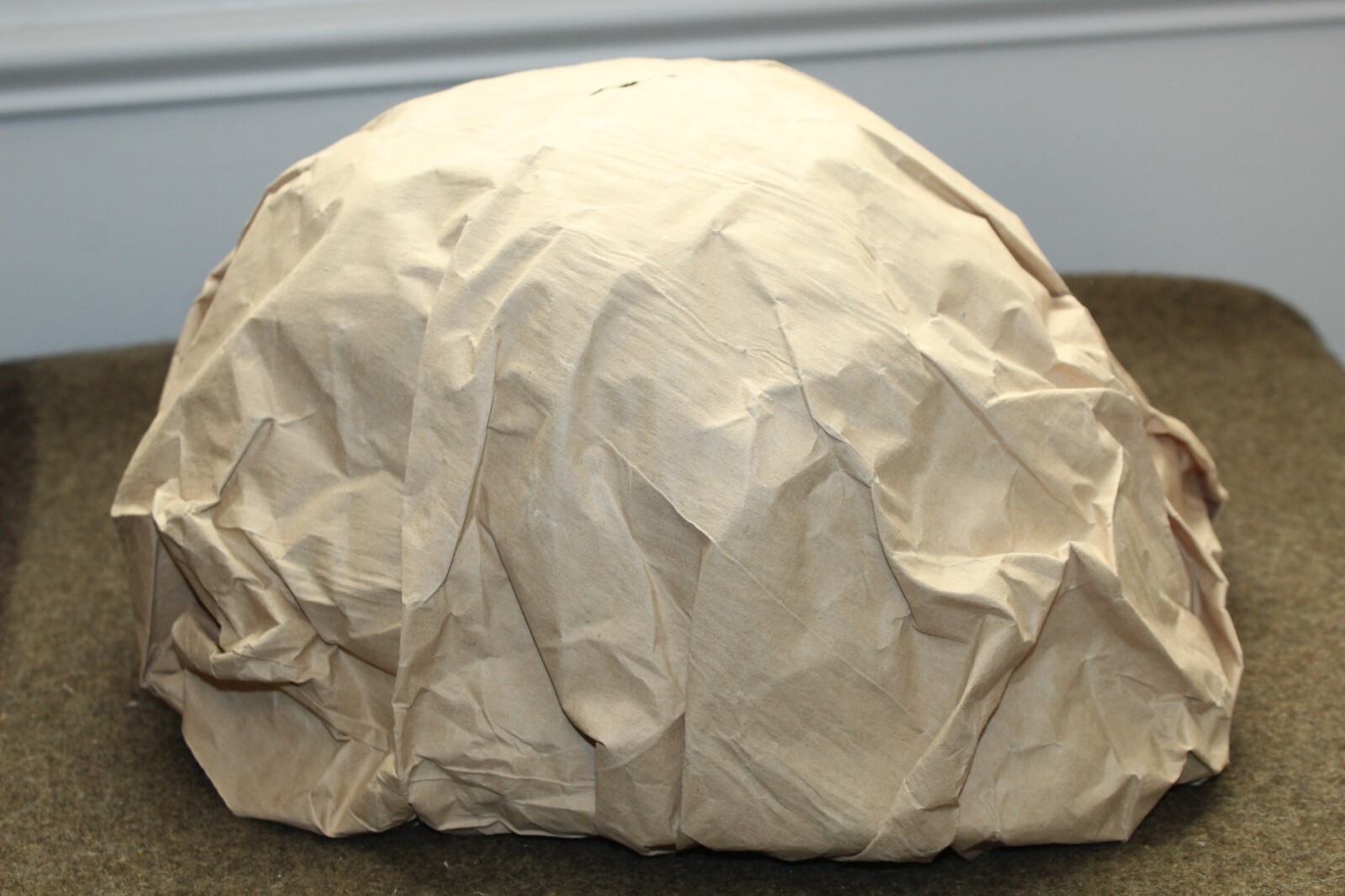 Unused Original Iraqi Army M80/03 Khaki Fiber Combat Helmet w/Net in Issue Paper