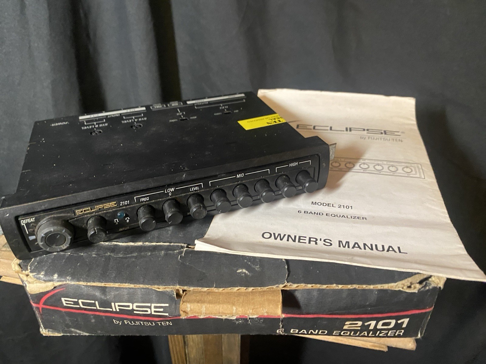Eclipse by Fujitsu Ten model 2101.. 6-Band EQ pre-amp Equalizer.. NOS tested