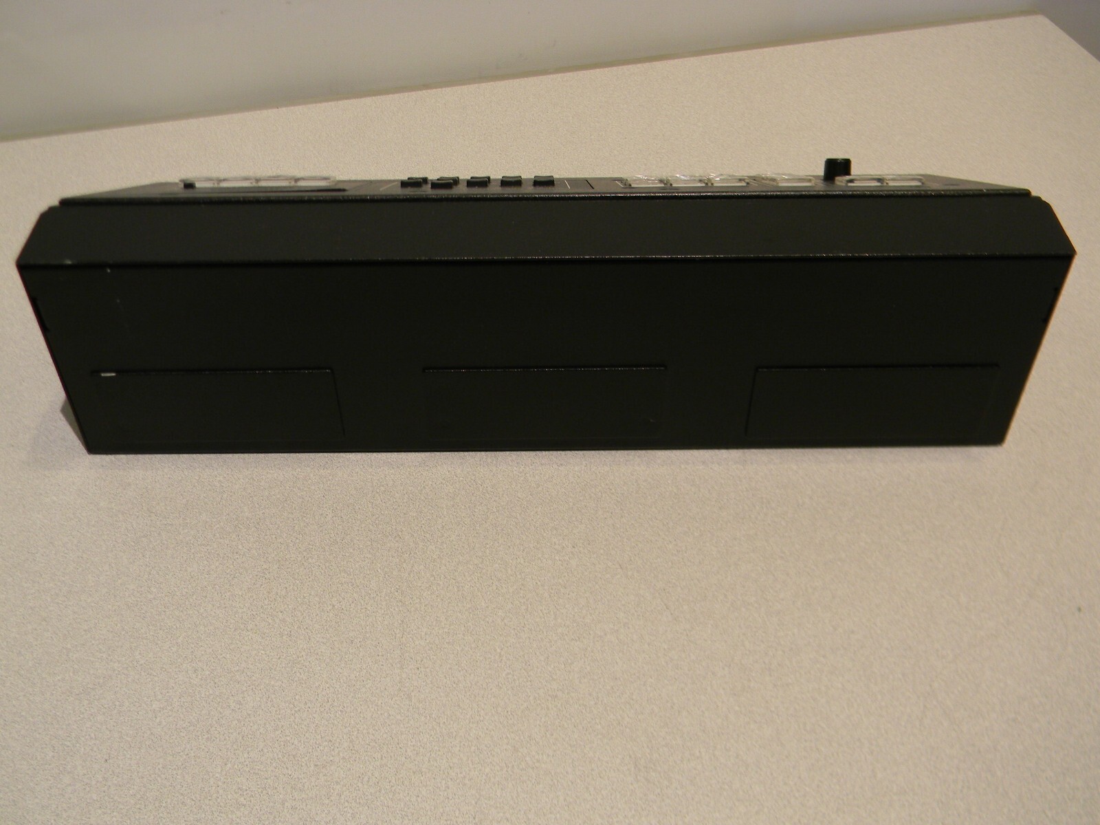 MLC 226 IP DV+IP MediaLink Contoller & IPI 104 AAP Intercom Module Surface Mount