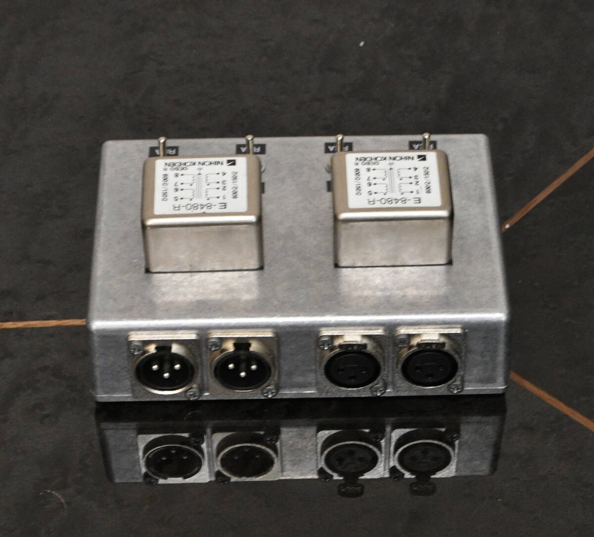 NIHON KOHDEN input transformer XLR - RCA CD/Line transformer 600ohm:600ohm