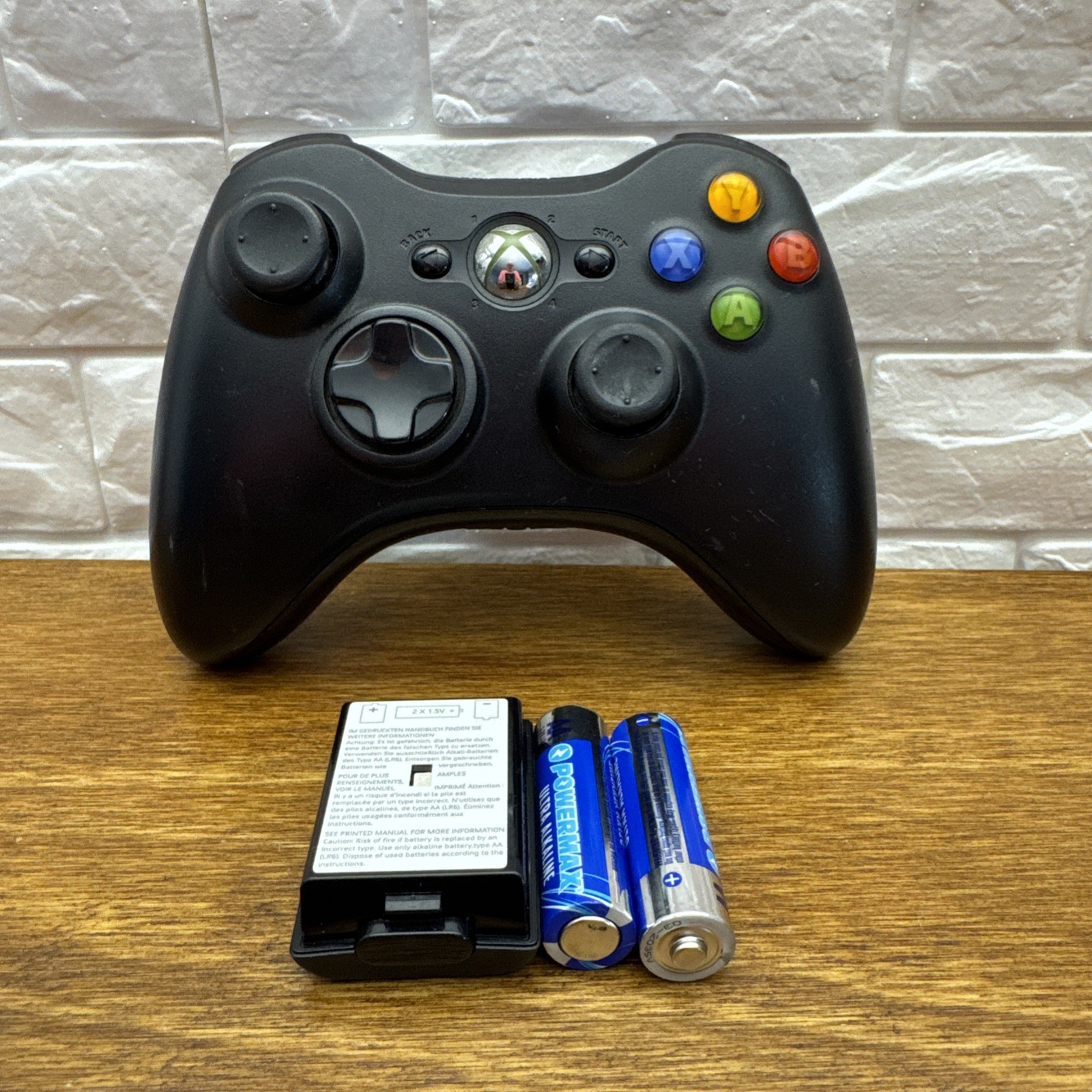 Microsoft Xbox 360 Wireless Controller Black Model 1403 Refurbished Tested