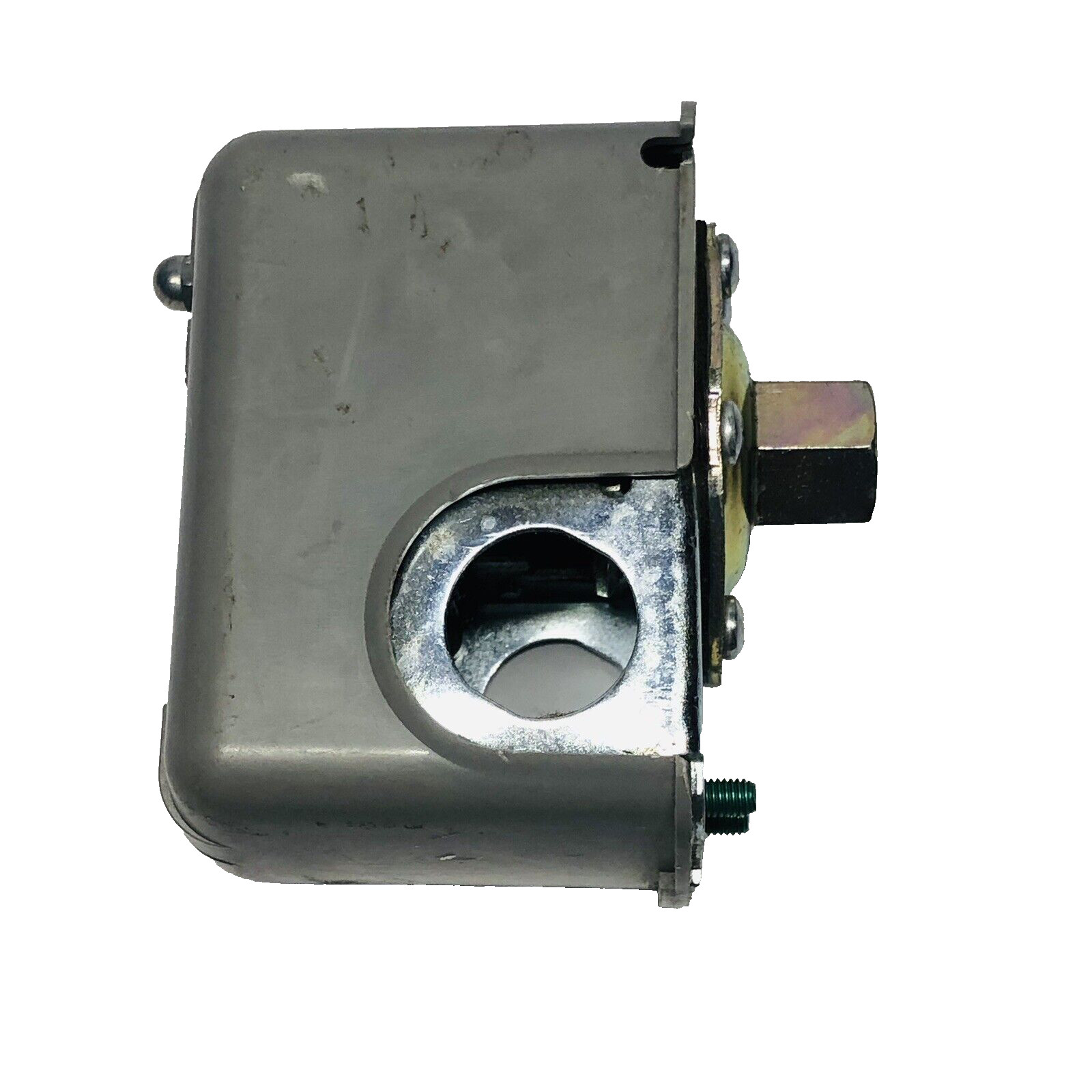 TELEMECANIQUE SENSORS PRESSURE SWITCH C2411