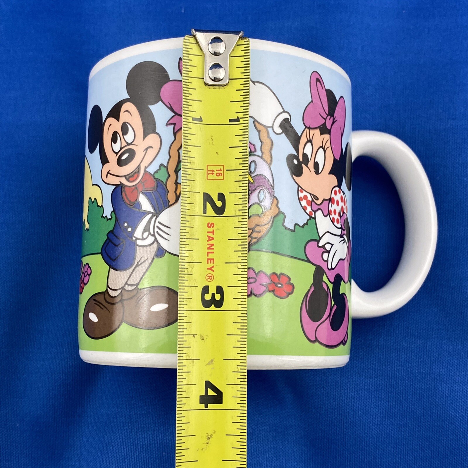 Walt Disney Mugs Mickey Mouse Minnie Mouse Easter mug "Easter's poppin' out"