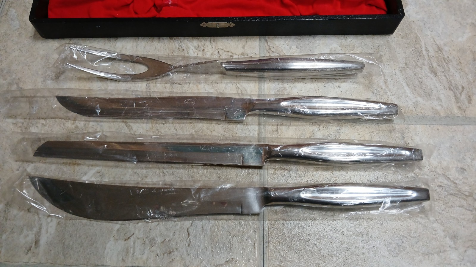Armack Stainless Steel Solid Carving Set Japan Three Knives & Fork in Case