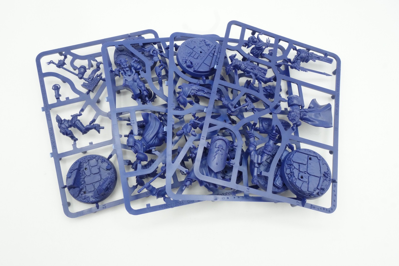 Easy to build Sequitors [x1] Stormcast Eternals [Warhammer AoS] On Sprue