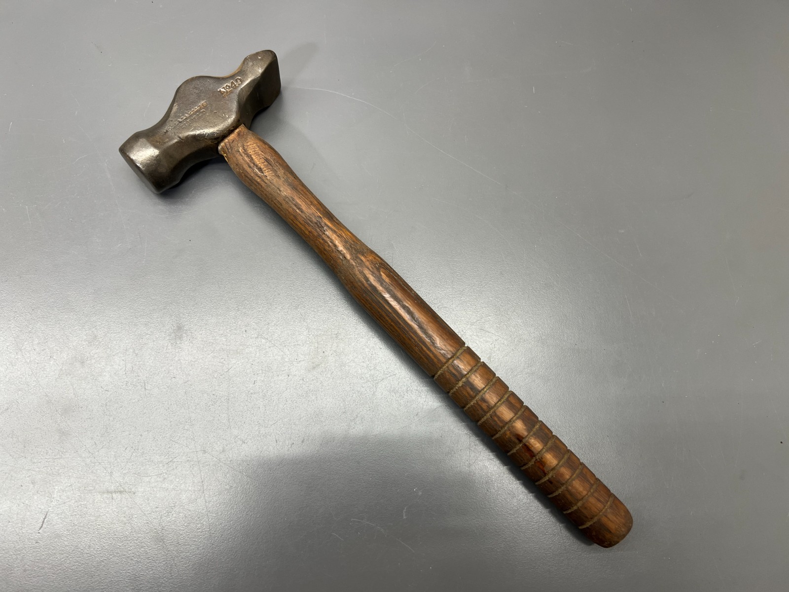 (H1) VERY RARE MOSS & GAMBLE NO. 49 CROSS PEEN HAMMER 1800s - VGC - ENGLAND