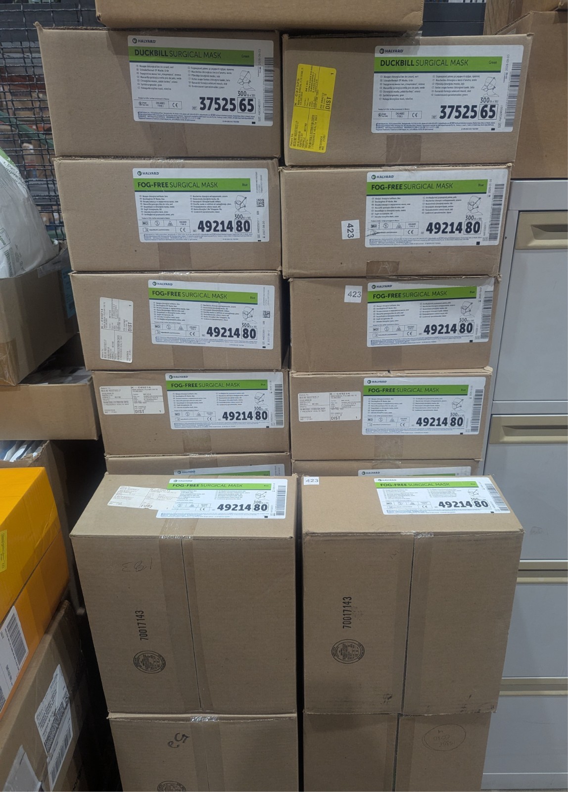 Case of 300 Halyard Fog Free (REF: 49214-80) (IN-DATE)