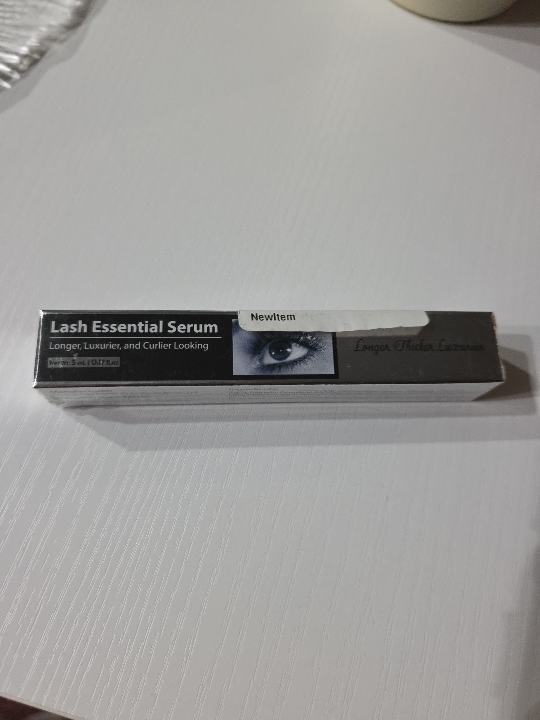 Lash Essential Serum – Longer, Thicker & Curlier Eyelashes – 5mL / 0.17 fl oz