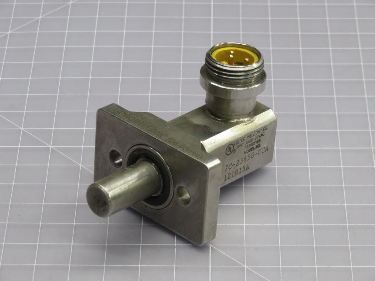 GO SWITCH 7C-23658-DCA UL GENERAL PURPOSE SWITCH T229956