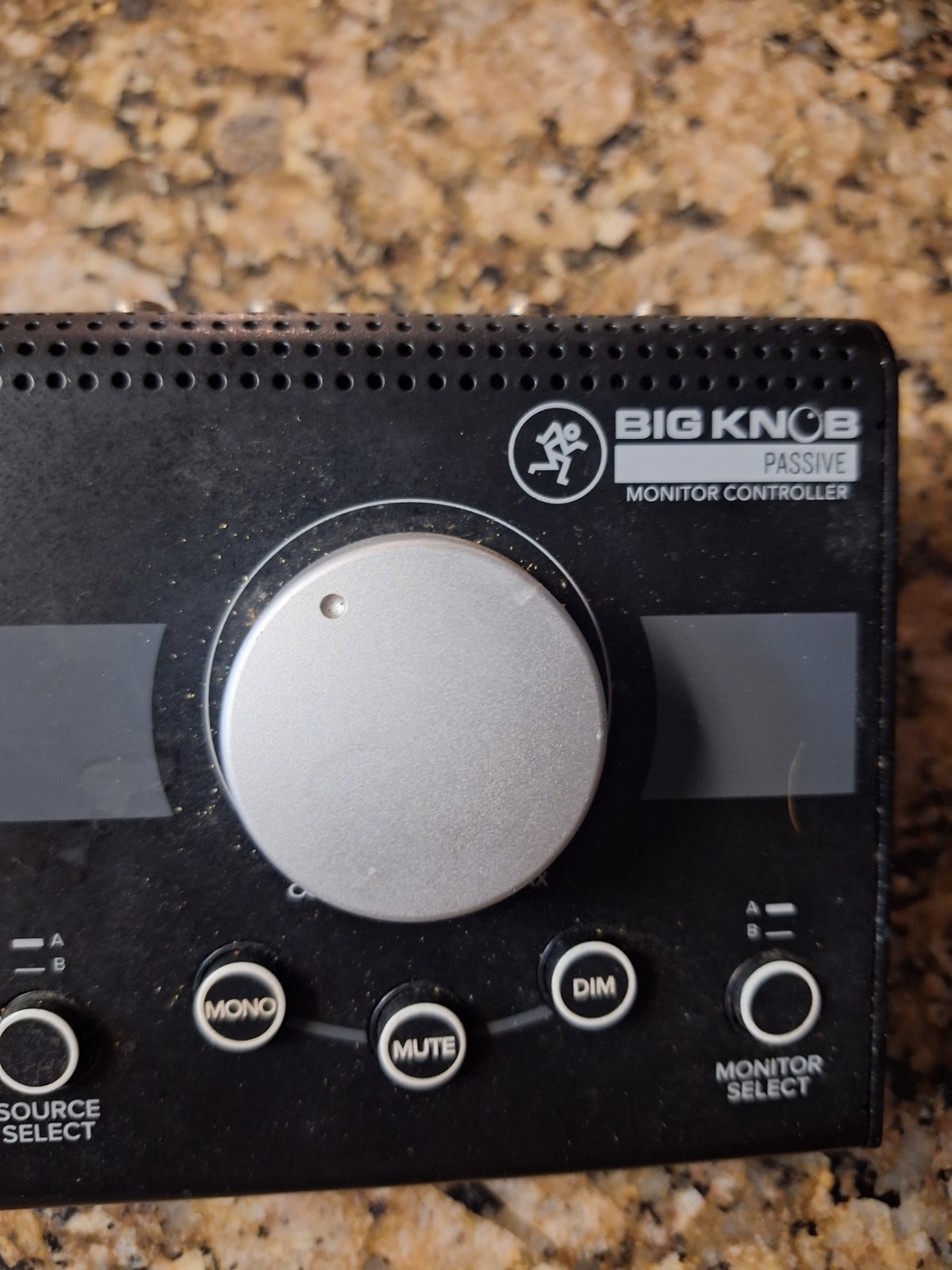 Mackie  Big Mac Passive Studio  Controller
