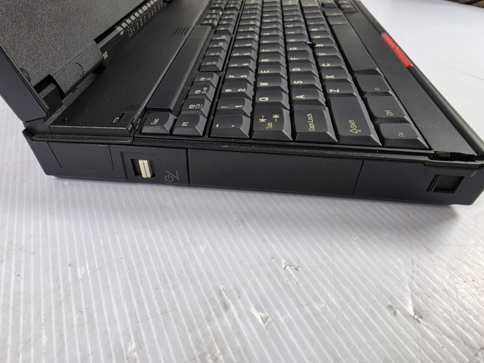 IBM Laptop Computer ThinkPad 380C Type 2620 Untested Read