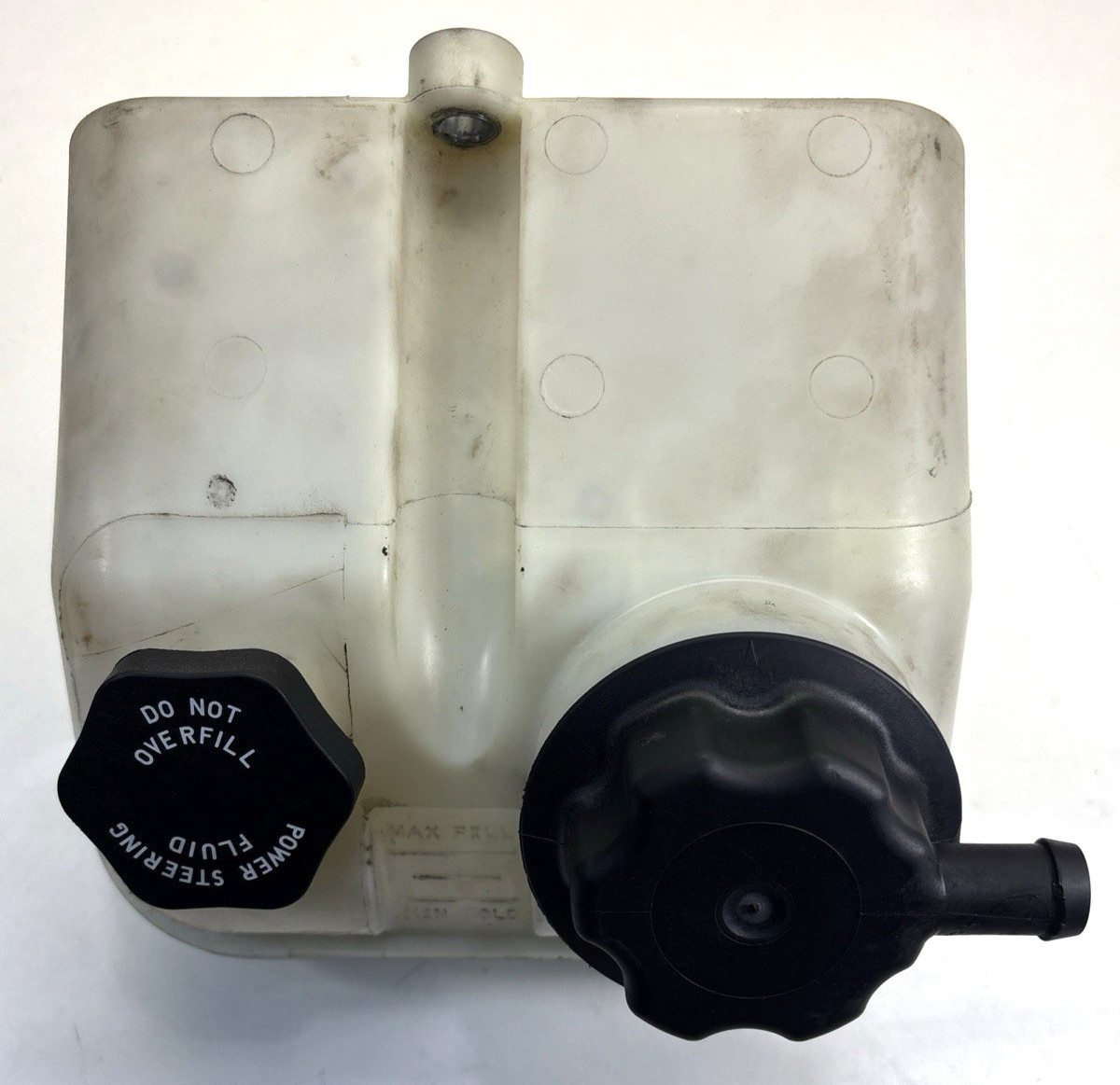 18-24 FREIGHTLINER CASCADIA POWER STEERING RESERVOIR WITH BRACKET A14-17924-000
