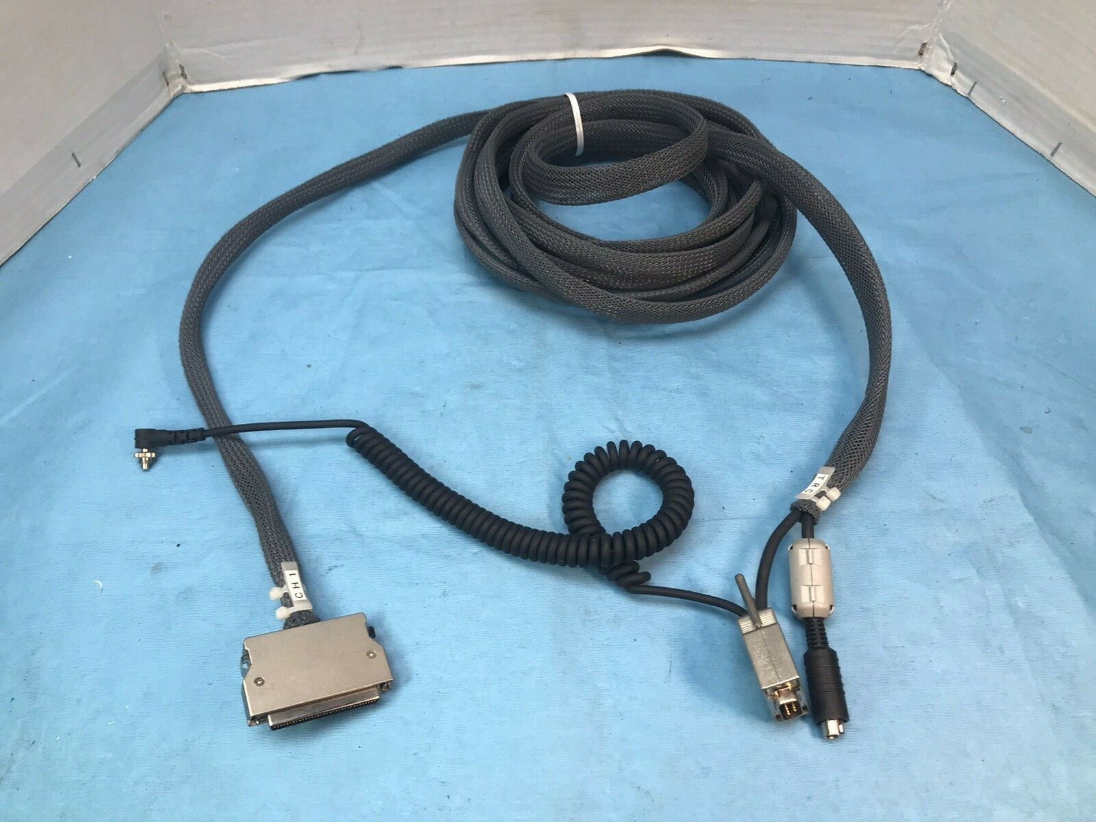New Stryker Olympus? Endoscopy Video Cable RS-232 plug jack SCSI 9 pin 8 pin