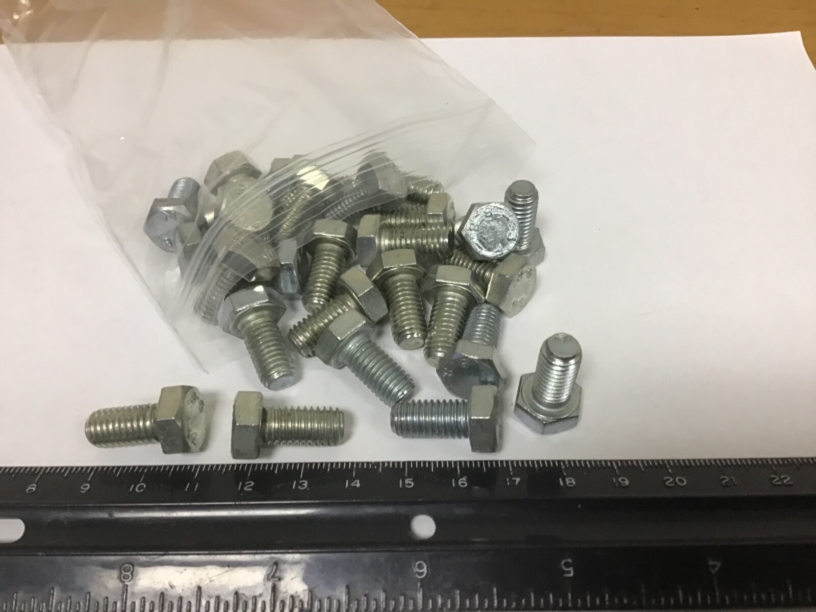 New Qty (25) M8 X 16MM X 1.25MM Hex Head Bolts, Class 8.8