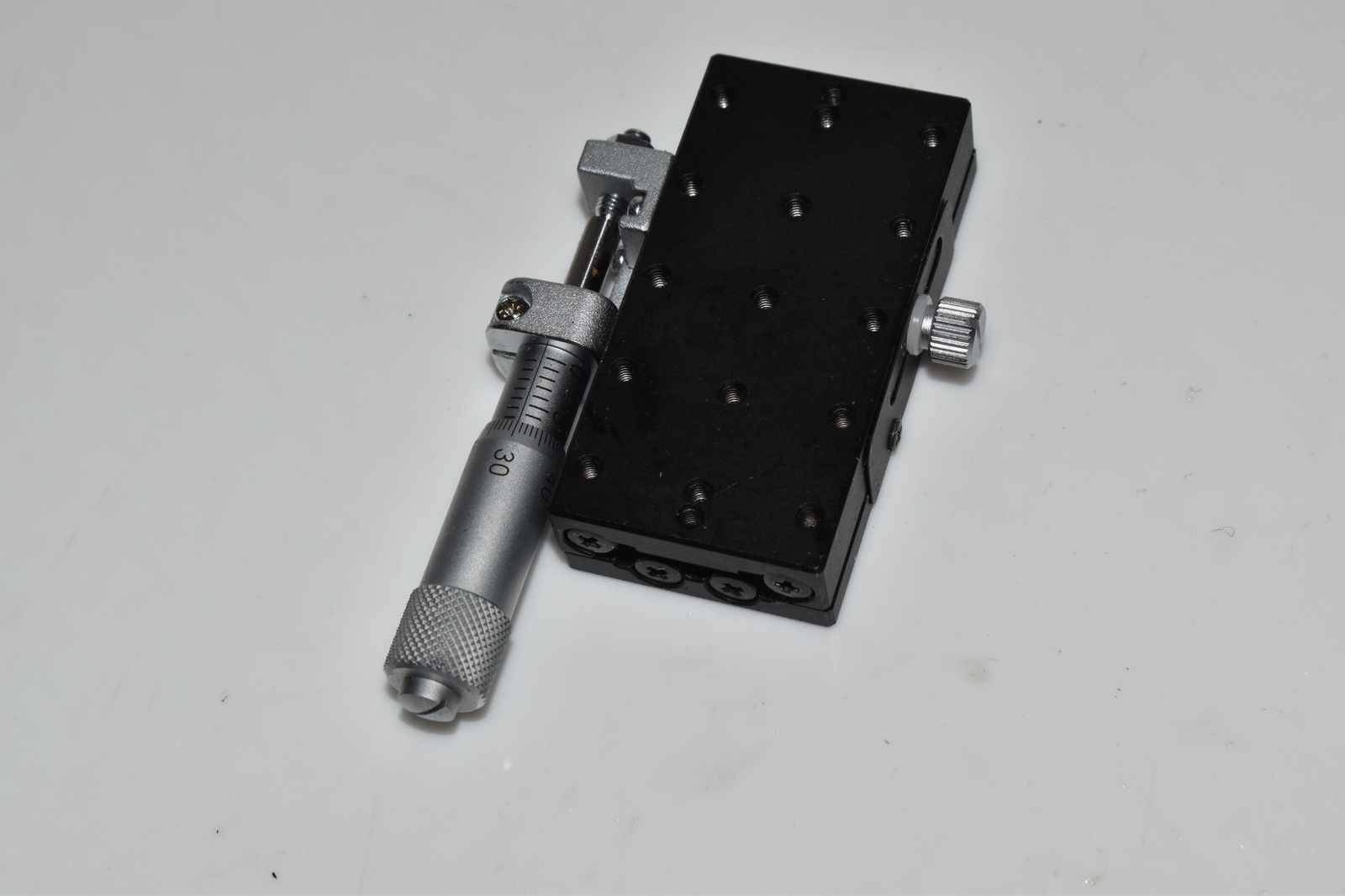 *JM* OptoSigma 25mm x 50 mm Linear Stage (TTR3)