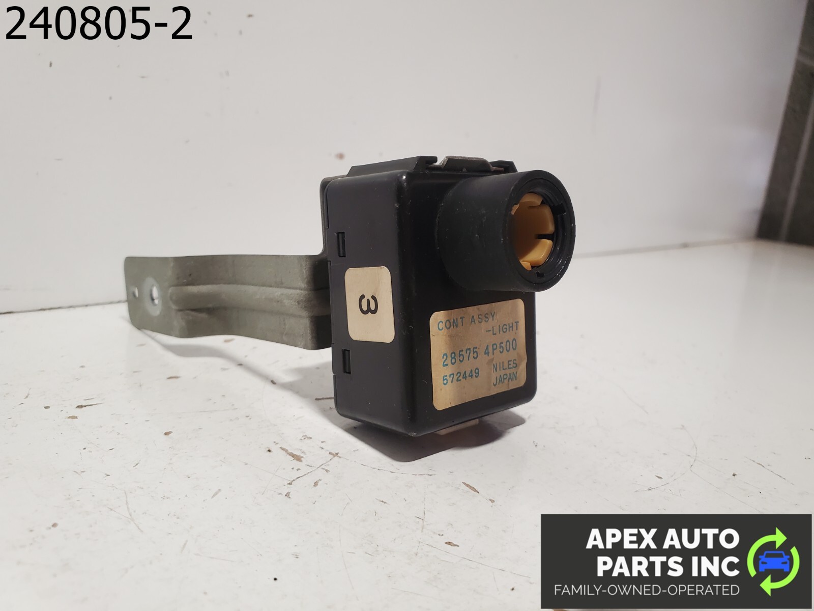 OEM 1997 Infiniti Q45 4L Light Sensor Control Module 28575 4P500