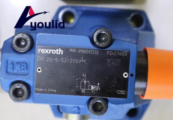 NEW REXROTH DR20-5-52/200YM R900597233 Pressure Reducing Valve
