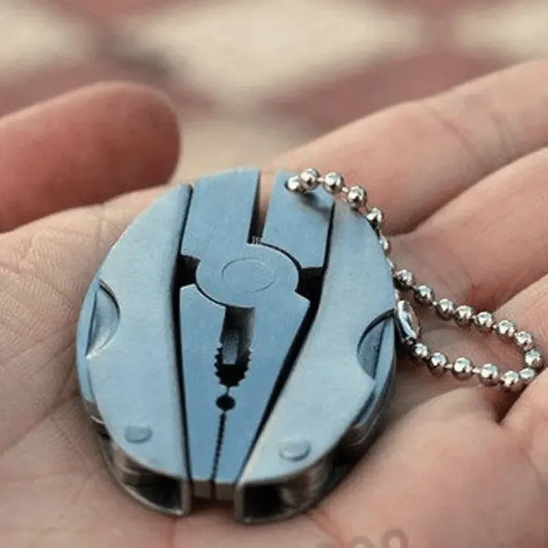 Portable Stainless Steel Multi Tool Pliers Folding Pocket EDC Camping Keychain