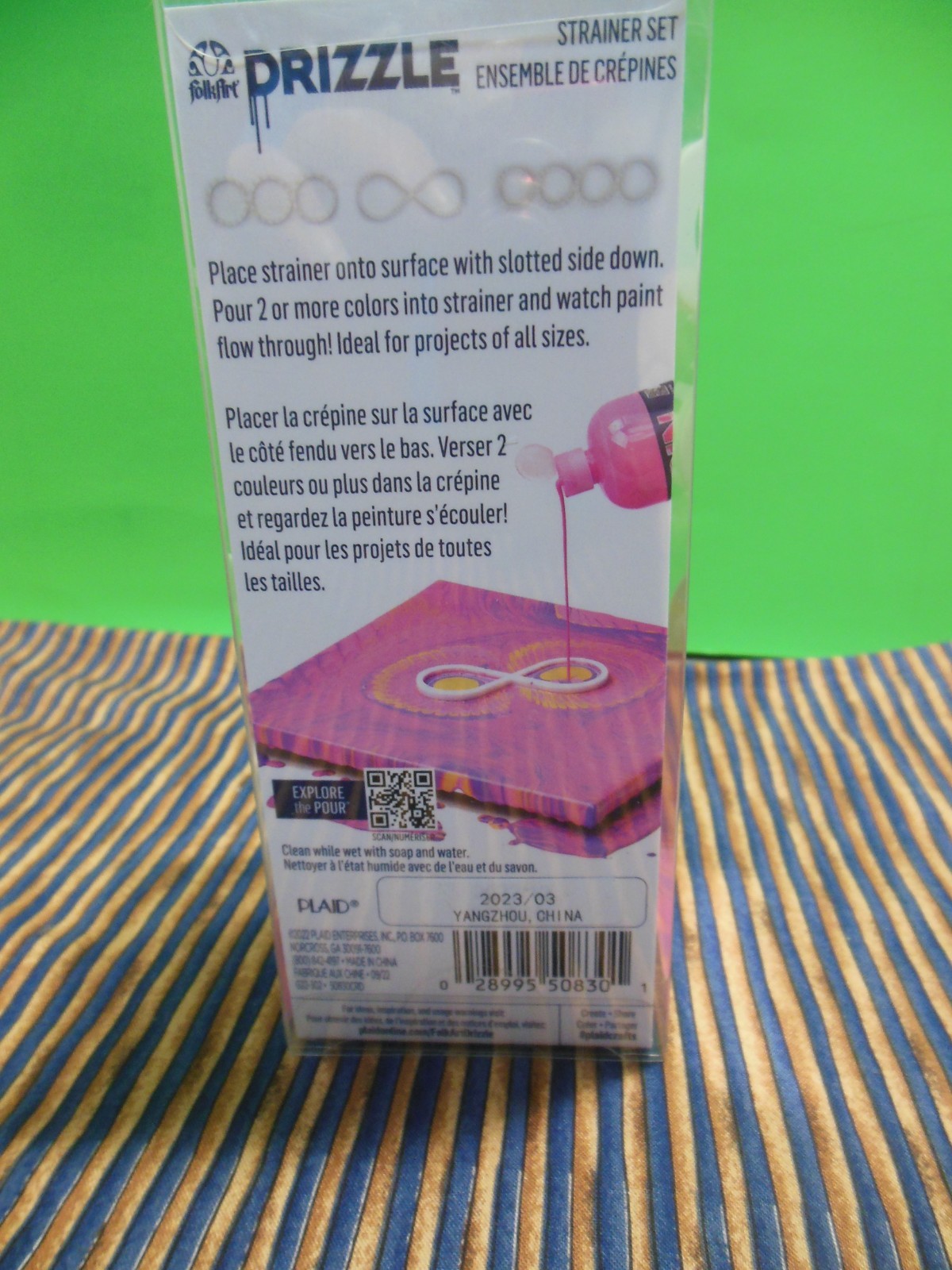 Plaid Strainer Set Painting kit complete 3 pcs Paint flows through ,see descrip