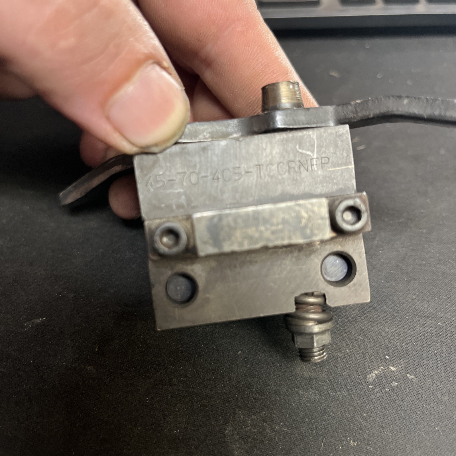 MAGMA ENGINEERING BULLET MOLD , 45-70 405 TCCRNFP 1 CAVITY
