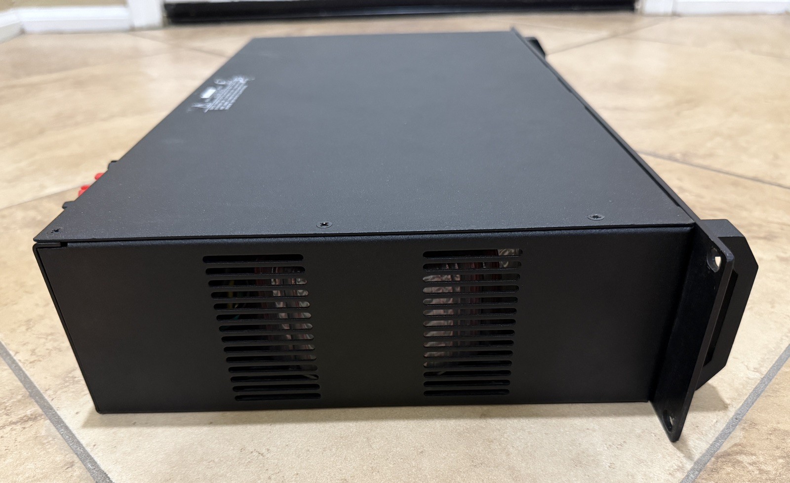 Carvin HT1000 Amp 1000W Amplifier