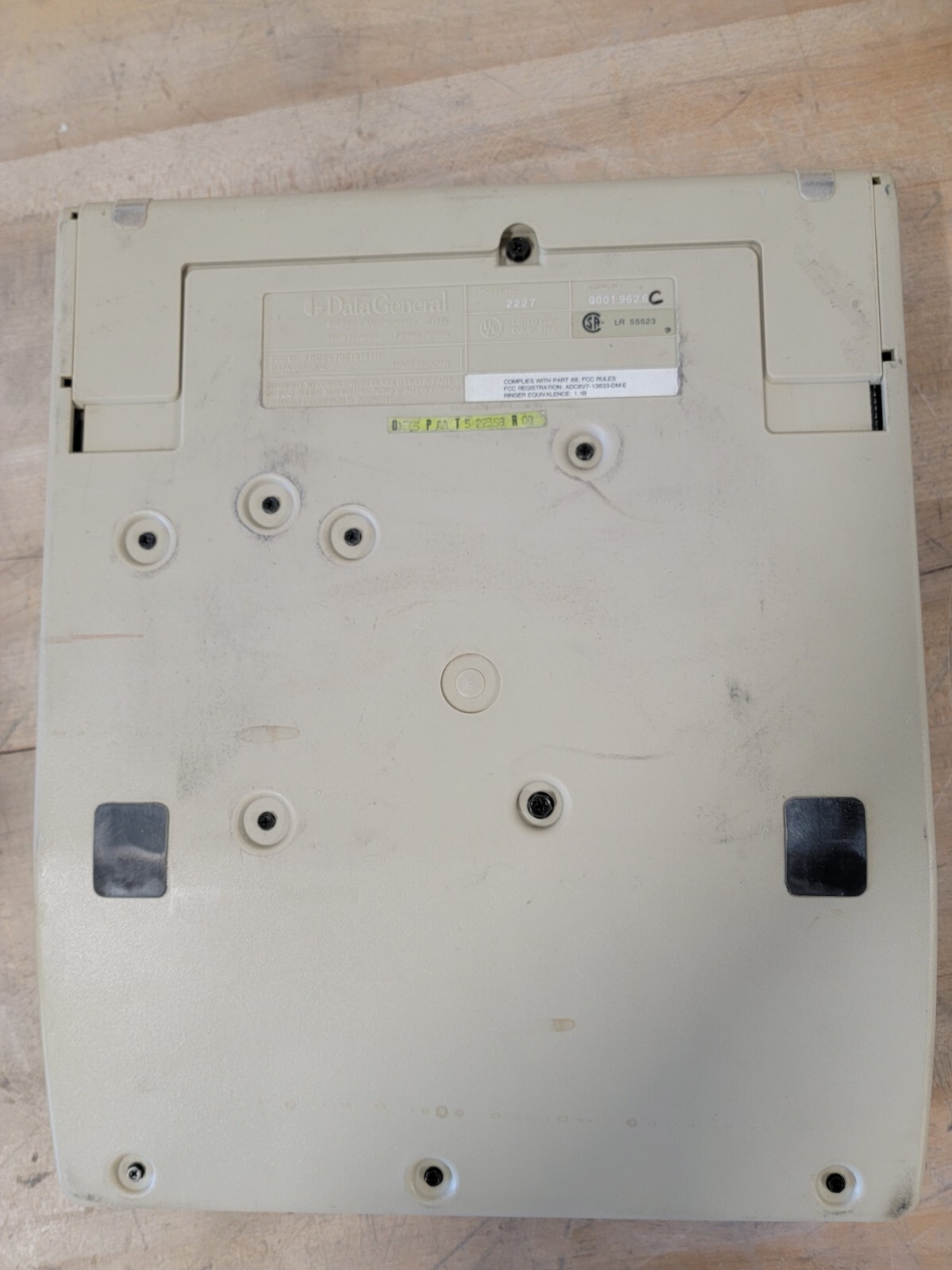vintage 1980s Data General One Laptop Model 2227 - Untested, No Charger