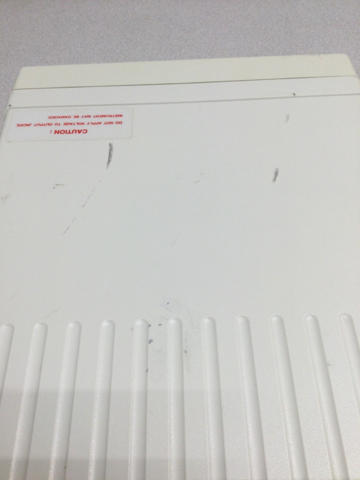 **AS-IS**POWER ON, NON-TESTED GW Instek GFG-8216A Function Generator