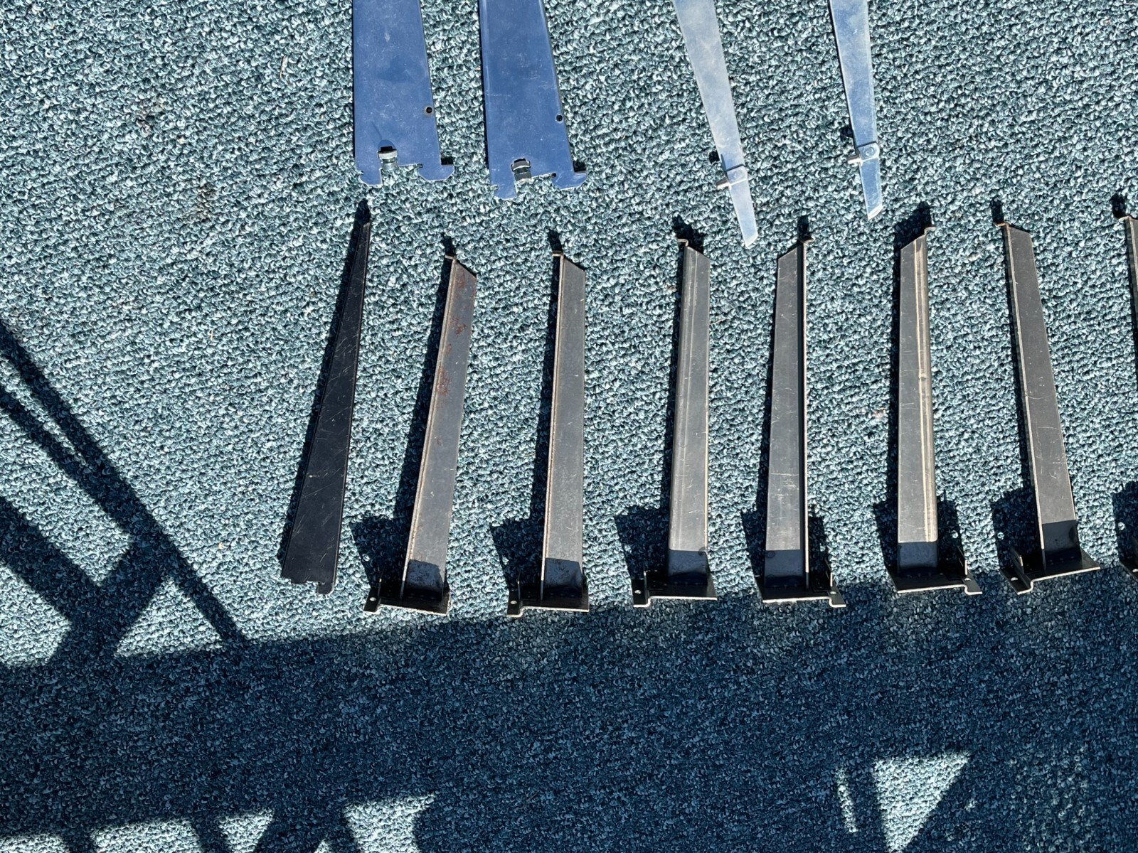 Lot 15 Pegboard Wallboard Slatwall Hooks Brackets 14 16" Peg board Wall Slat
