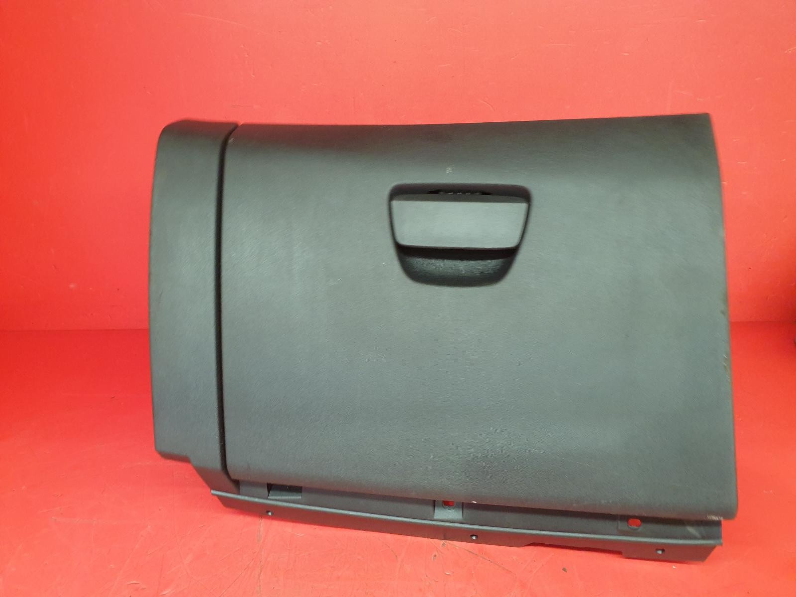 PEUGEOT 2008 GLOVEBOX 2017